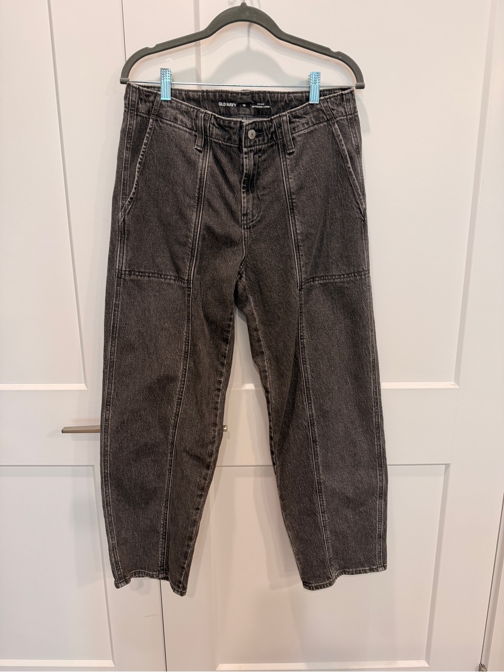 Old Navy Mid-Rise Boyfriend Loose Jeans